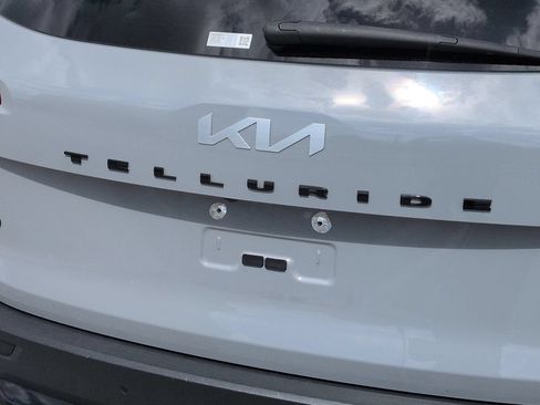 Used 2022 Kia Telluride SX w/ SX Prestige Package AWD/4WD image 13
