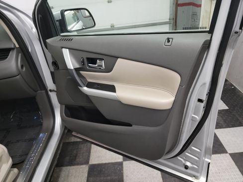 Used 2014 Ford Edge Limited image 17