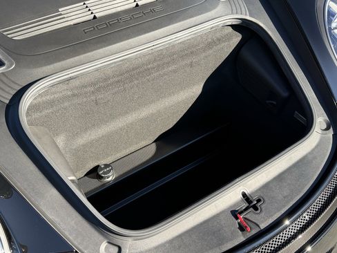 Certified 2018 Porsche 911 GT2 RS image 36