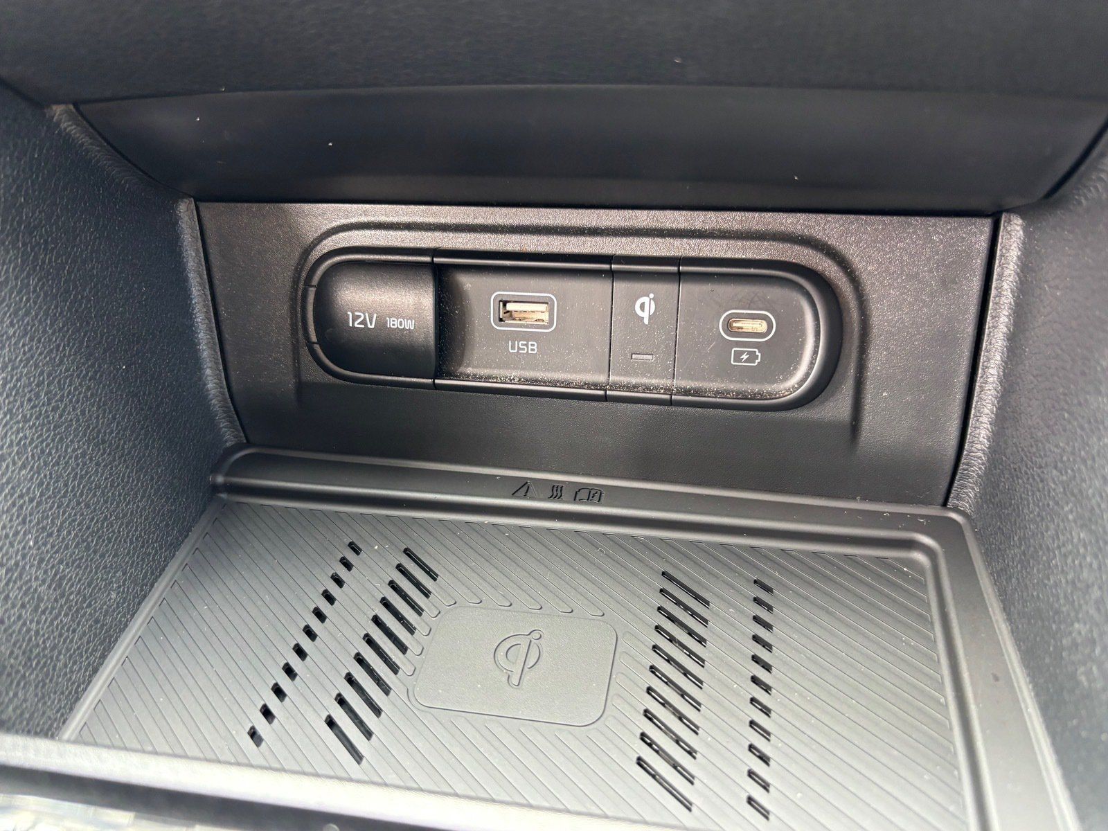 Certified 2024 Kia Sportage EX FWD image 15
