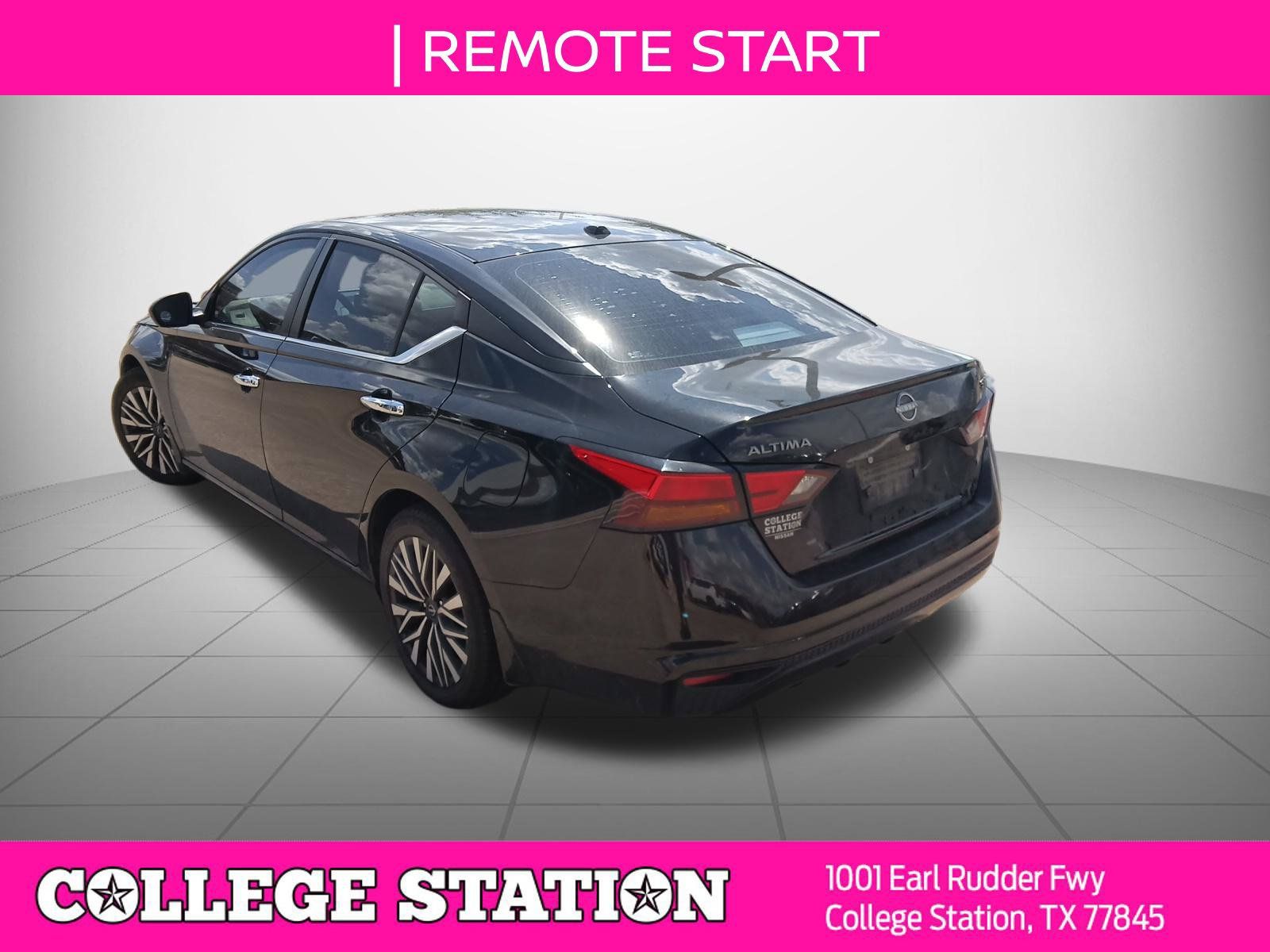 Used 2024 Nissan Altima 2.5 SV FWD image 4