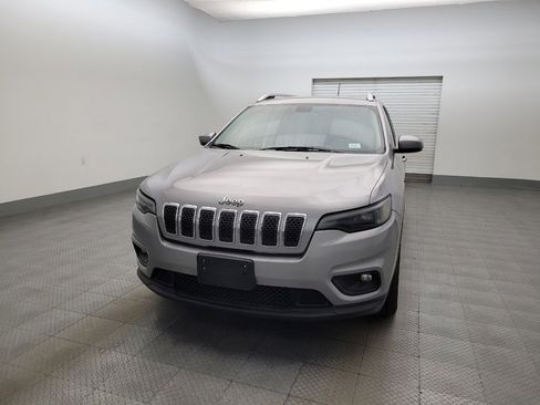 Used 2020 Jeep Cherokee Latitude Plus image 15