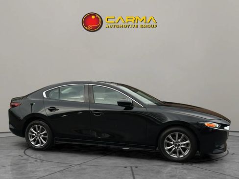 Used 2021 MAZDA MAZDA3 s image 10