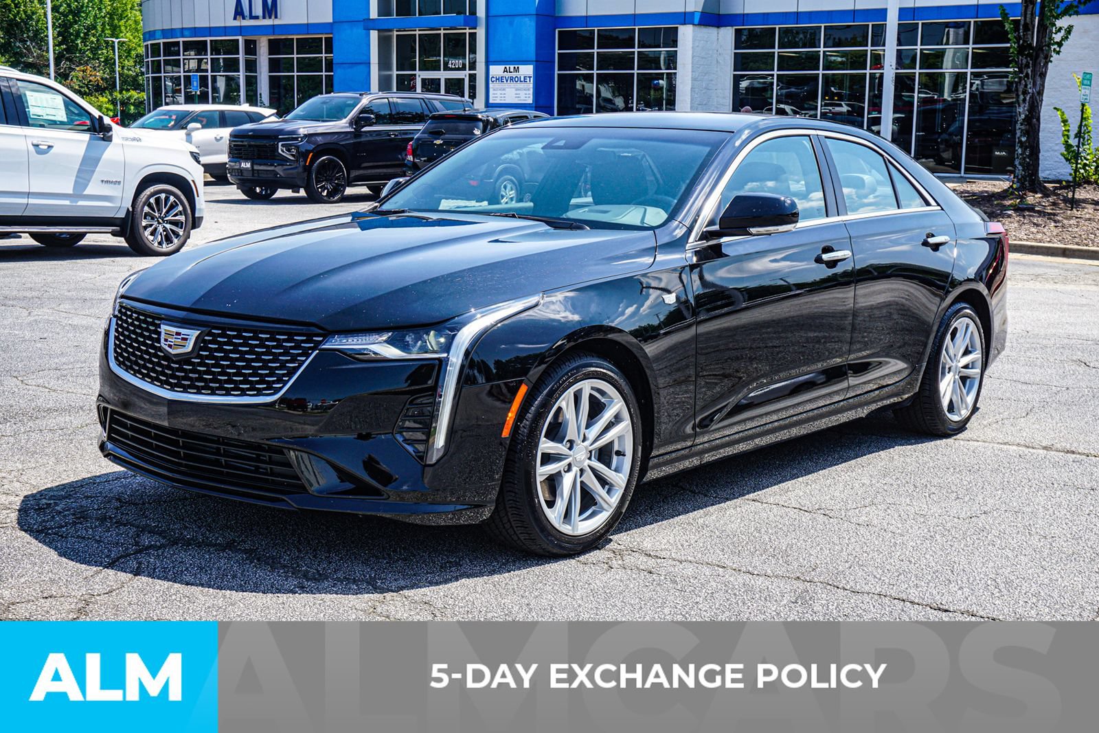 Used 2026 Cadillac CT4 Luxury RWD image 4