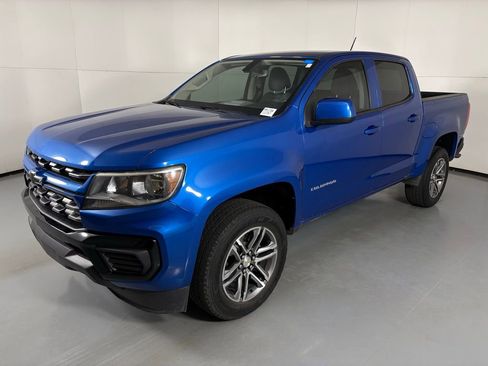 Used 2022 Chevrolet Colorado W/T w/ Custom Special Edition image 5