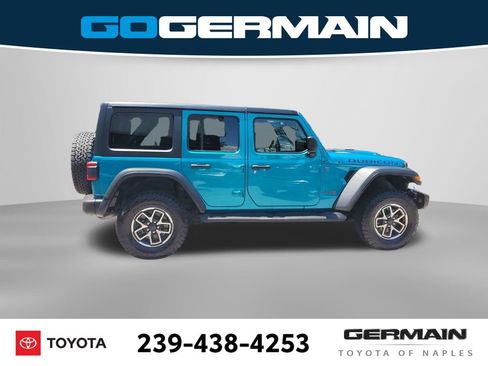 Used 2024 Jeep Wrangler Unlimited Rubicon 4xe w/ Capability Package AWD/4WD image 9