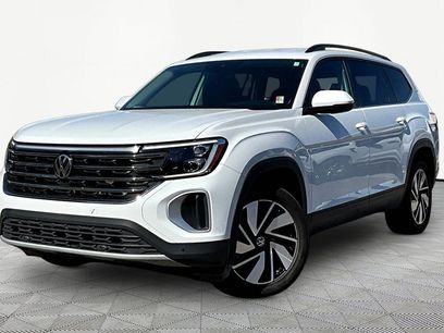 Used 2025 Volkswagen Atlas SE
