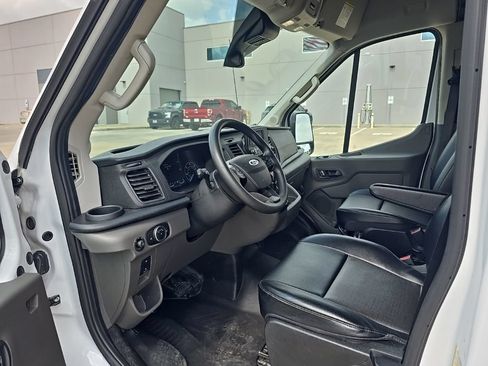 Used 2024 Ford Transit 250 148 Medium Roof w/ Load Area Protection Package RWD image 4