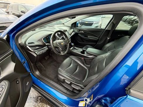 Used 2017 Chevrolet Volt Premier w/ Driver Confidence II Package image 22