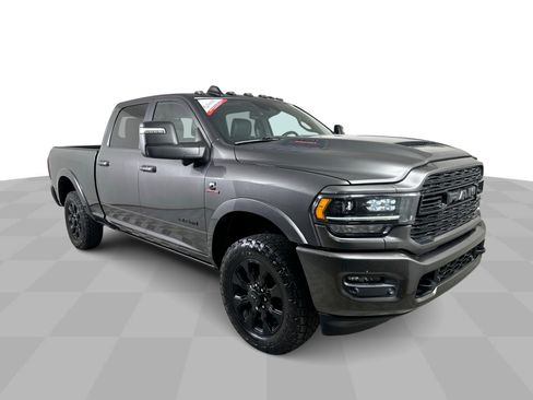 Used 2023 RAM 2500 Limited image 38