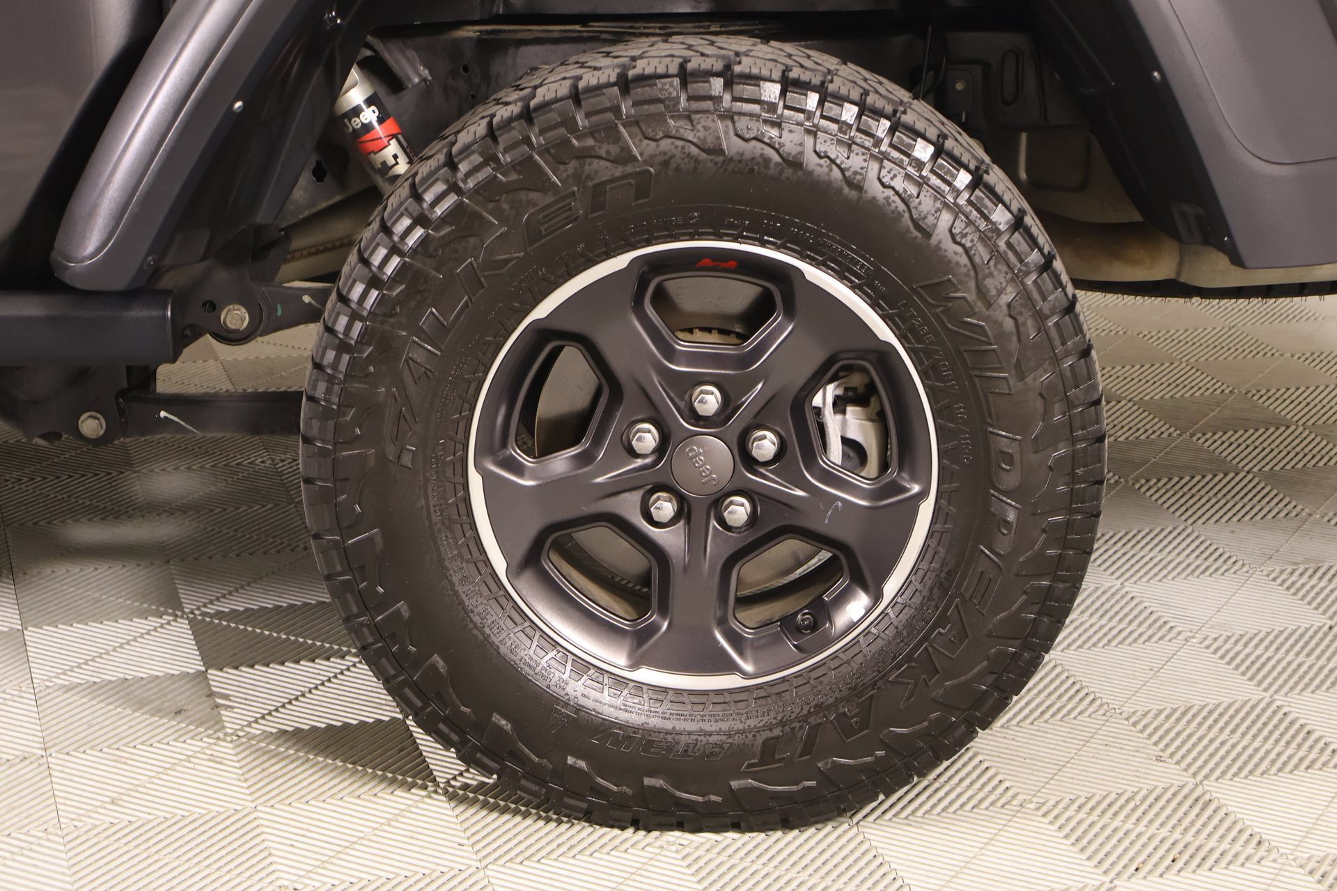 Used 2022 Jeep Gladiator Rubicon w/ Trailer Tow Package AWD/4WD image 18
