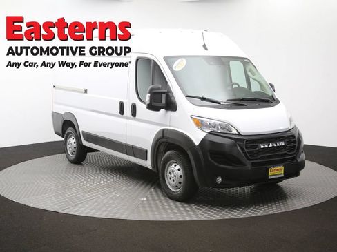 Used 2023 RAM ProMaster 2500 w/ Convenience Group FWD image 43