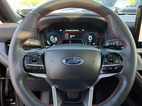 Certified 2025 Ford Explorer ST-Line AWD/4WD image 21