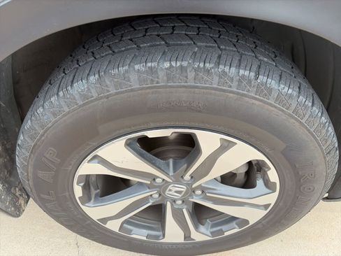 Used 2018 Honda CR-V LX image 8