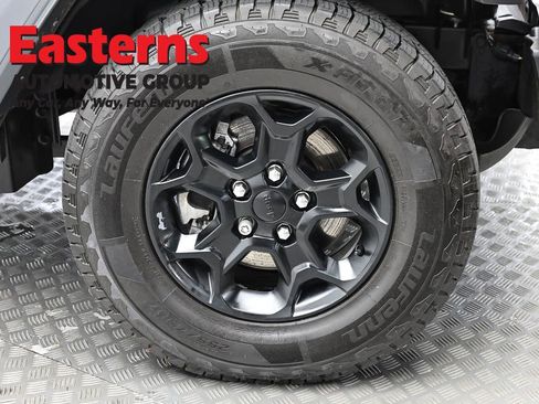 Used 2023 Jeep Wrangler Unlimited w/ Cold Weather Group AWD/4WD image 29