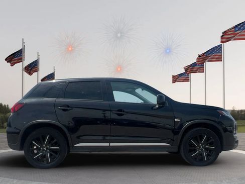 Used 2022 Mitsubishi Outlander Sport ES FWD image 8
