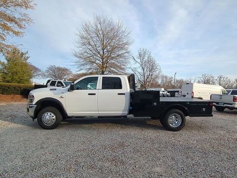 New 2026 RAM 3500 Tradesman image 2