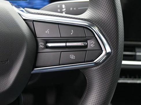 New 2026 Chevrolet Equinox EV LT image 29