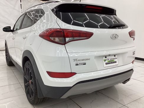 Used 2017 Hyundai Tucson Night image 9