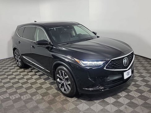 Used 2023 Acura MDX SH-AWD w/ Technology Package image 2