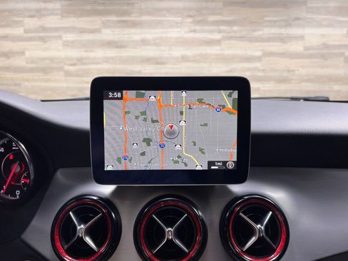 Used 2017 Mercedes-Benz GLA 45 AMG 4MATIC image 9