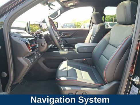 Used 2025 Chevrolet Silverado EV RST AWD/4WD image 2
