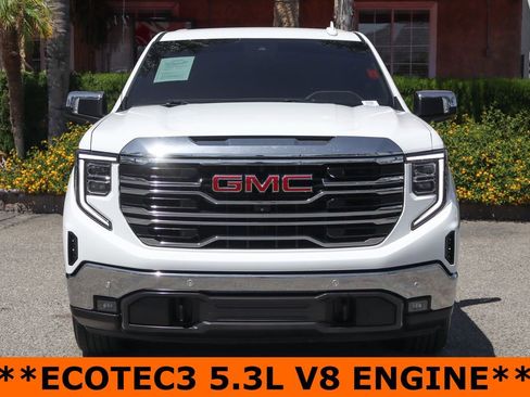 Used 2023 GMC Sierra 1500 SLT w/ SLT Premium Package AWD/4WD image 3