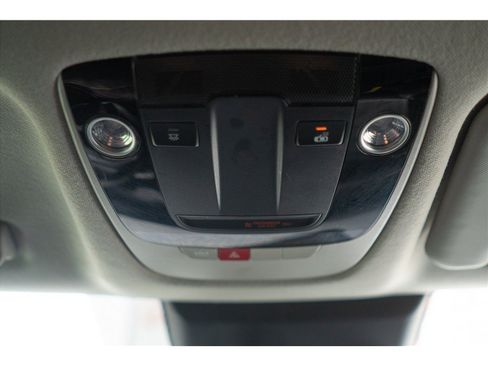 Used 2024 Kia Seltos EX FWD image 16