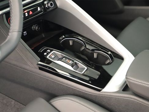 New 2025 Audi SQ5 Premium Plus image 17