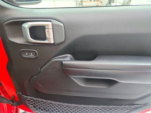 Used 2020 Jeep Gladiator Sport w/ Quick Order Package 24S image 33