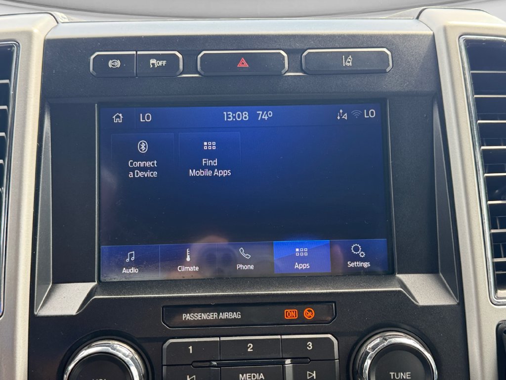 Used 2020 Ford F350 Lariat w/ Lariat Value Package AWD/4WD image 24
