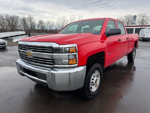 Used 2017 Chevrolet Silverado 2500 W/T image 1