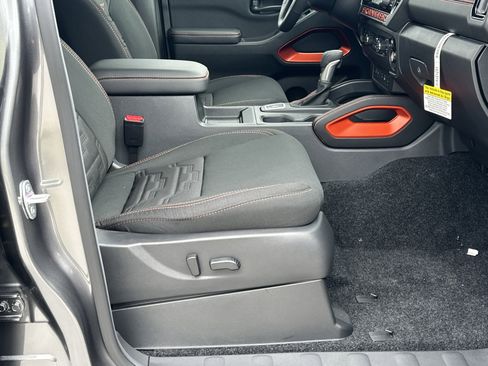 New 2026 Nissan Frontier PRO-4X AWD/4WD image 13