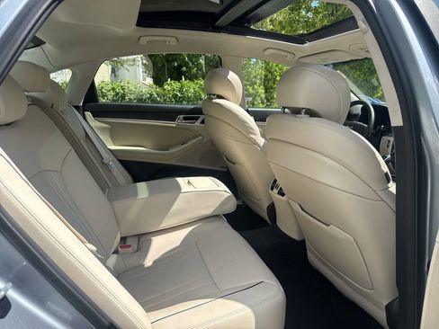 Used 2017 Genesis G80 5.0 Ultimate RWD image 36