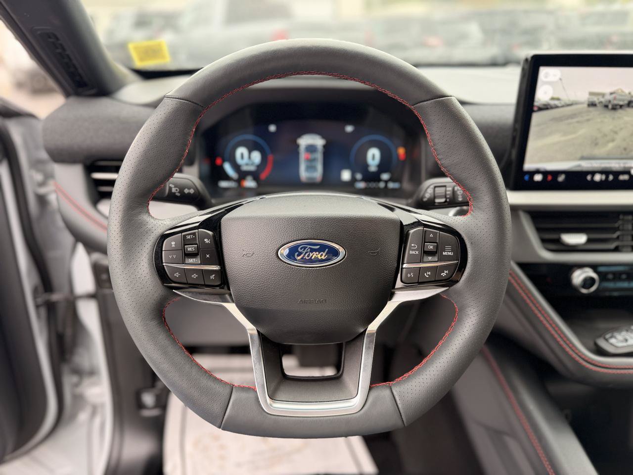 Used 2026 Ford Explorer ST-Line AWD/4WD image 33