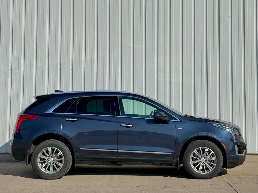 Used 2018 Cadillac XT5 Luxury w/ Driver Awareness Package AWD/4WD image 7