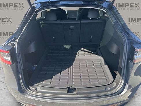 Used 2021 Tesla Model Y Performance image 29