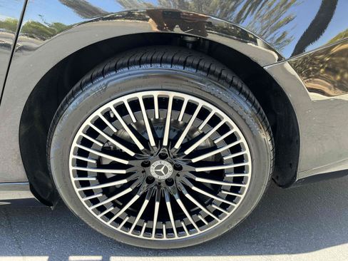 Used 2022 Mercedes-Benz EQS 450+ Sedan image 47