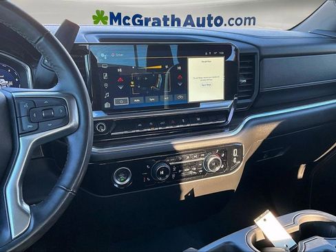 Used 2023 Chevrolet Silverado 1500 LT image 10