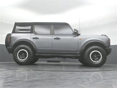 Certified 2021 Ford Bronco Badlands image 44