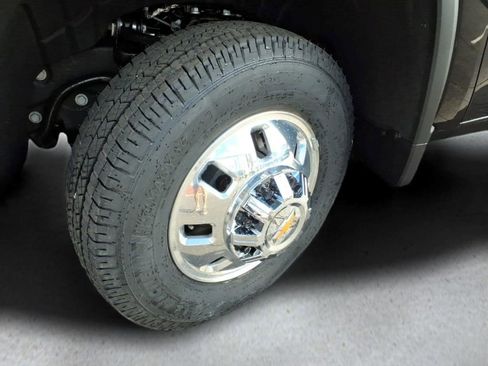 New 2026 Chevrolet Silverado 3500 LTZ w/ LTZ Plus Package AWD/4WD image 9