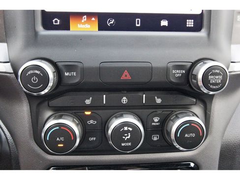 Used 2022 RAM 1500 Lone Star AWD/4WD image 25