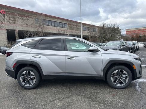 New 2026 Hyundai Tucson SEL image 8