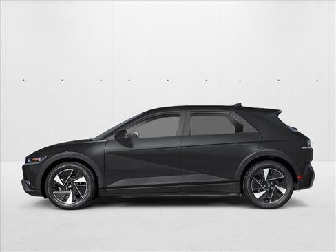 New 2026 Hyundai Ioniq 5 SE AWD/4WD image 3
