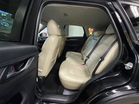 Used 2020 MAZDA CX-5 Touring image 17