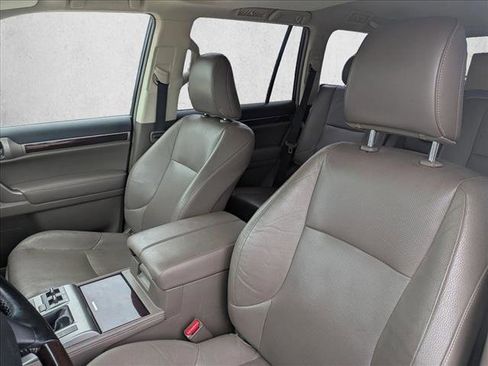 Used 2019 Lexus GX 460 Premium image 15