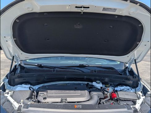 Used 2023 Buick Envision Essence image 24