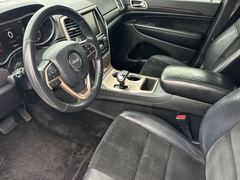 Used 2015 Jeep Grand Cherokee Altitude AWD/4WD image 10