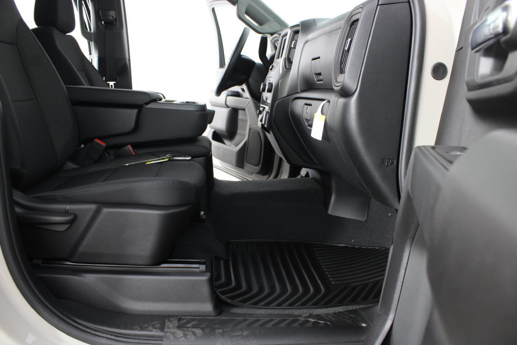 New 2026 Chevrolet Silverado 2500 Custom w/ Custom Value Package AWD/4WD image 25