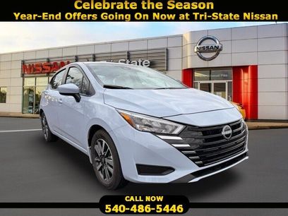New 2025 Nissan Versa SV w/ Trunk Package